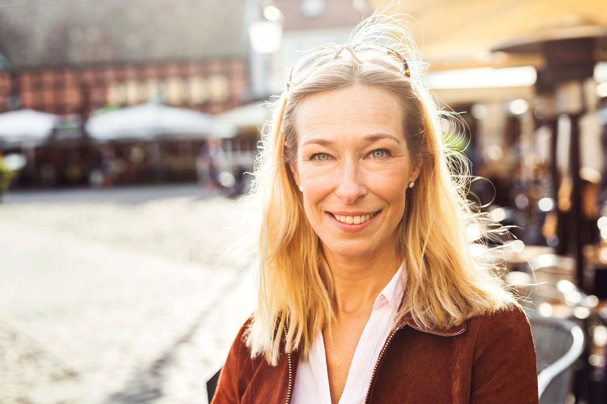 At date i overgangsalderen: sådan bevarer du selvtilliden, når hedeture slår til